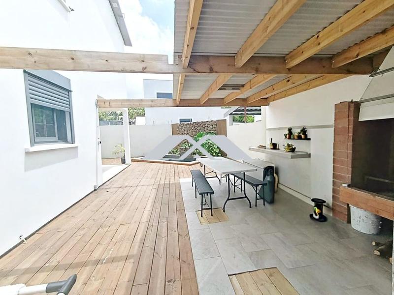 Villa - 115 m² - 5 pièces
