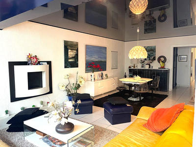 Appartement - 102 m² - 3 pièces