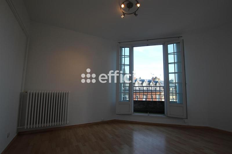 Appartement - 126 m² - 6 pièces