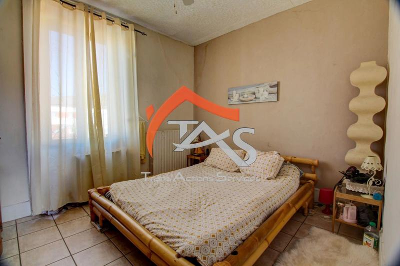 Immeuble - 252 m² - 11 pièces