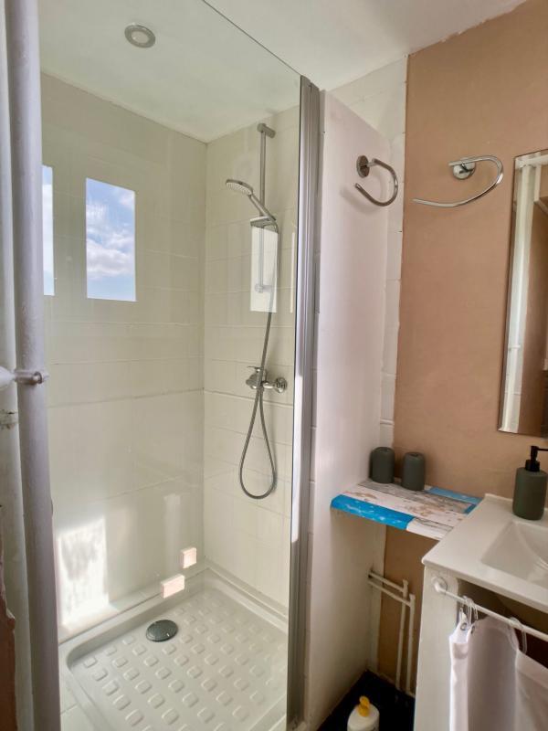 Maison - 272 m² - 9 pièces