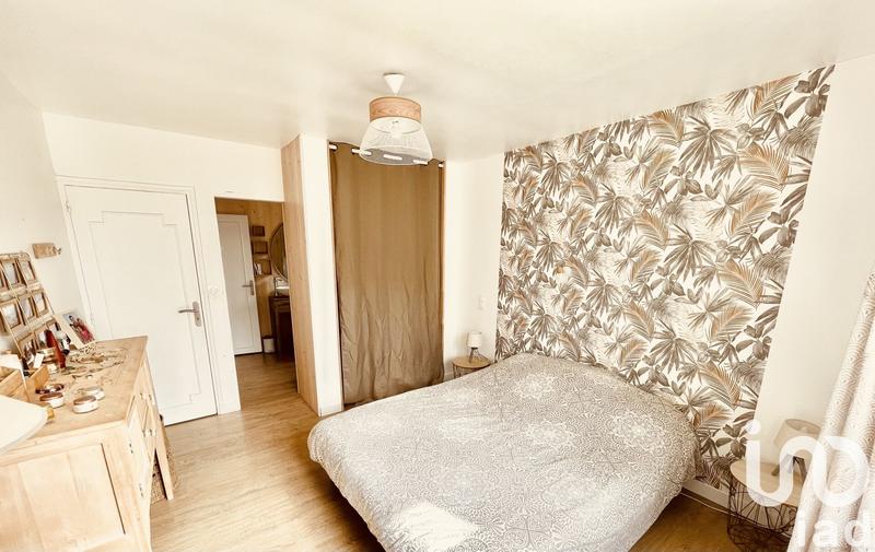 Maison - 185 m² - 8 pièces