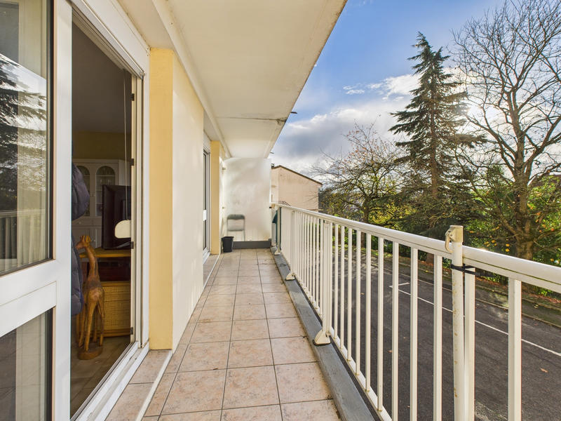 Appartement - 82 m² - 4 pièces