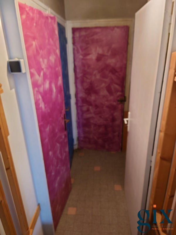 Local commercial - 80 m² - 4 pièces