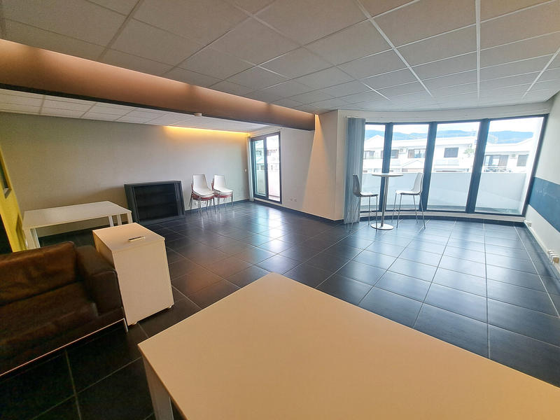 Local commercial - 100 m²