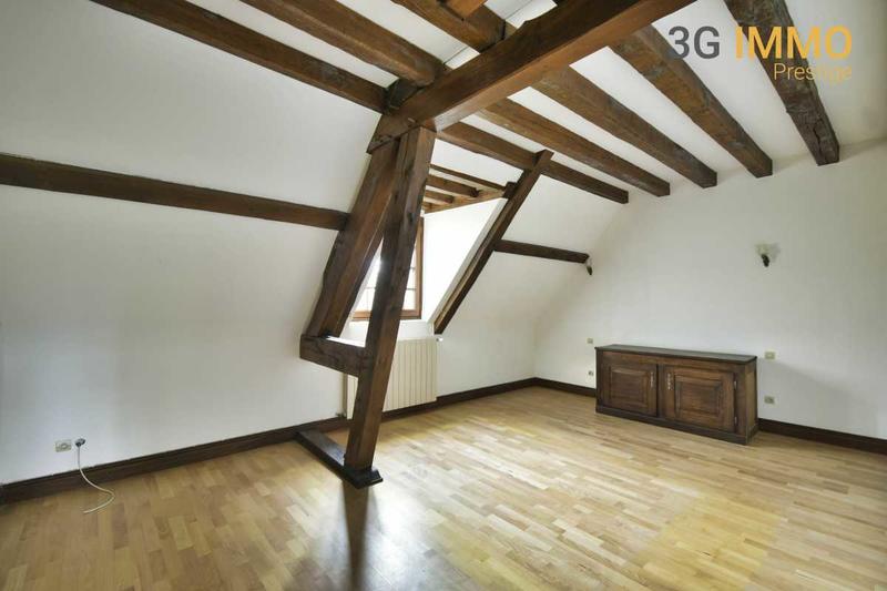 Maison - 257 m² - 7 pièces