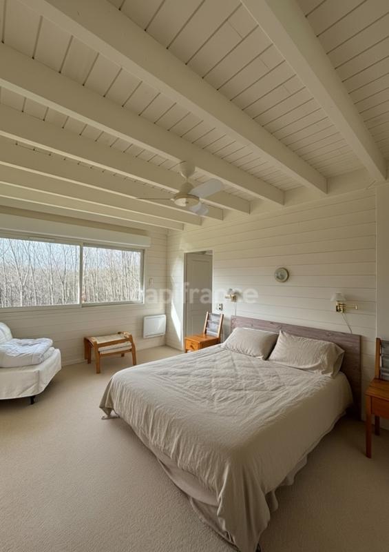 Propriété - 310 m² - 12 pièces