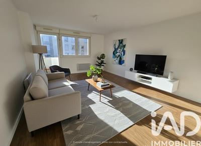 Appartement - 87 m² - 4 pièces