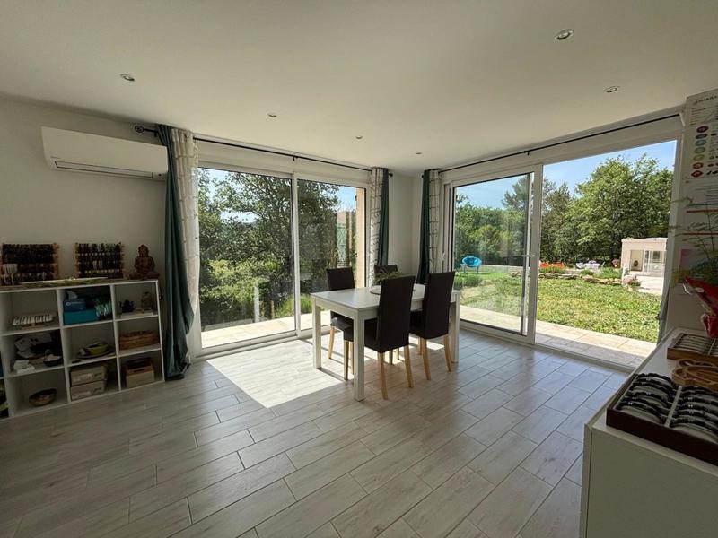 Maison - 170 m² - 7 pièces