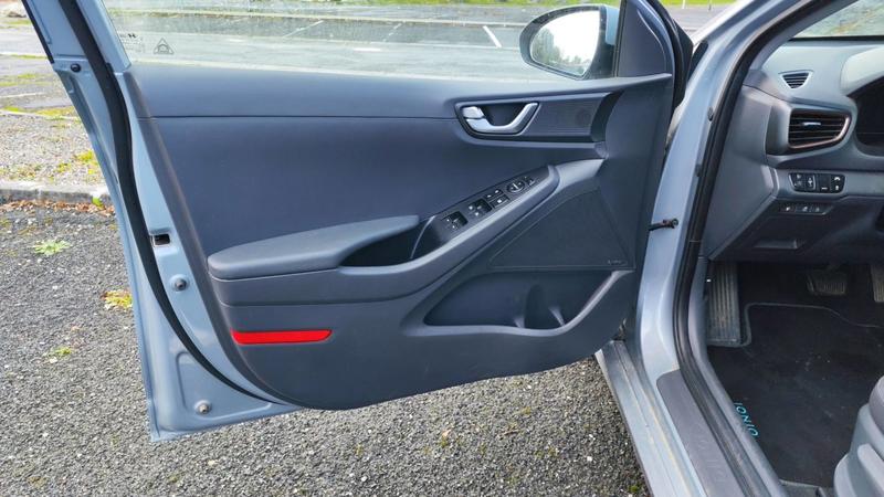 Hyundai Ioniq 120 28 kWh Creative - Automatique