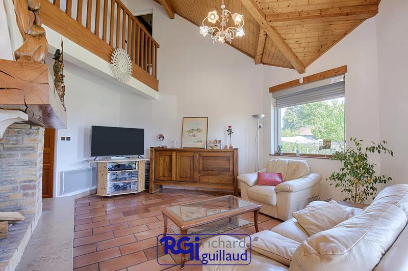 Maison - 131 m² - 5 pièces