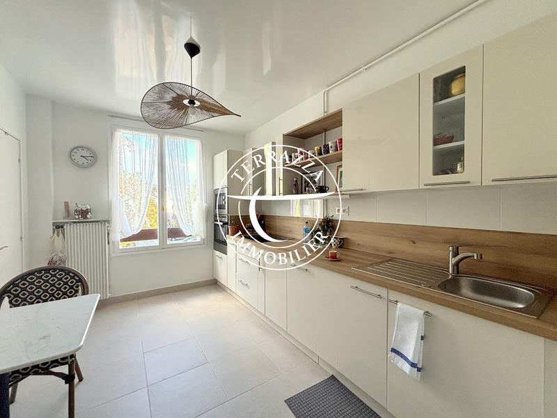 Appartement - 101 m² - 3 pièces