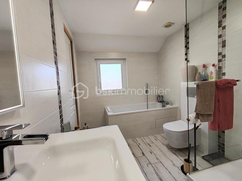 Maison de ville - 175 m² - 7 pièces