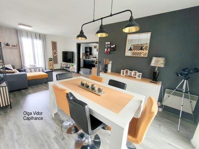 Maison - 137 m² - 4 pièces