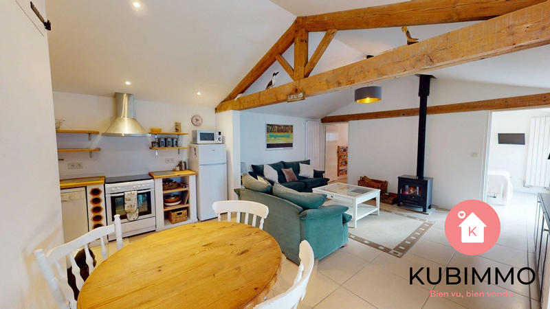 Maison - 197 m² - 8 pièces