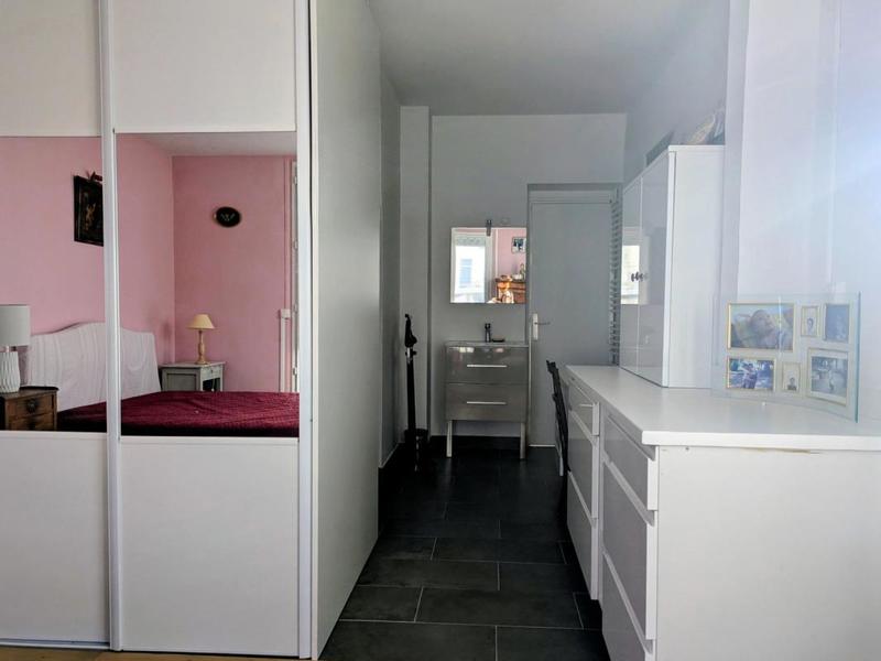 Appartement - 121 m² - 6 pièces