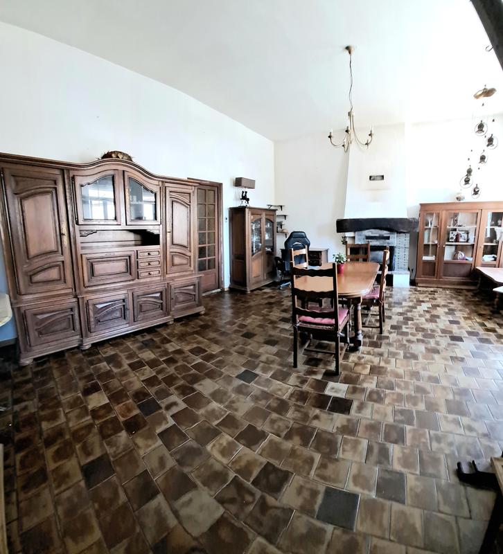 Maison - 151 m² - 6 pièces