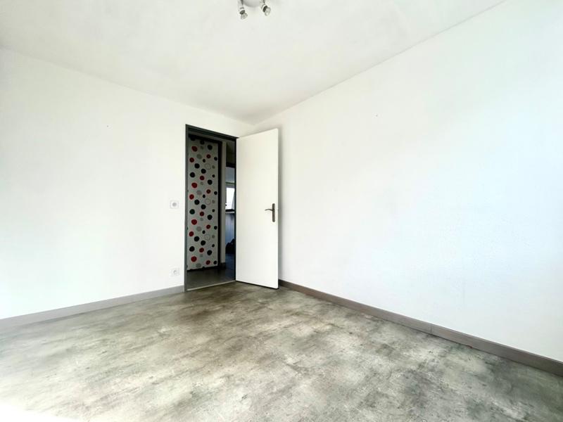 Appartement - 77 m² - 4 pièces