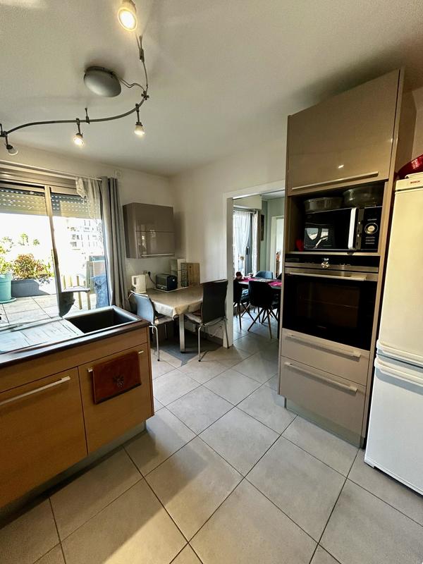 Appartement - 116 m² - 5 pièces