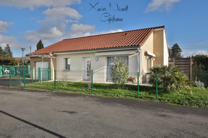 Maison - 88 m² - 4 pièces