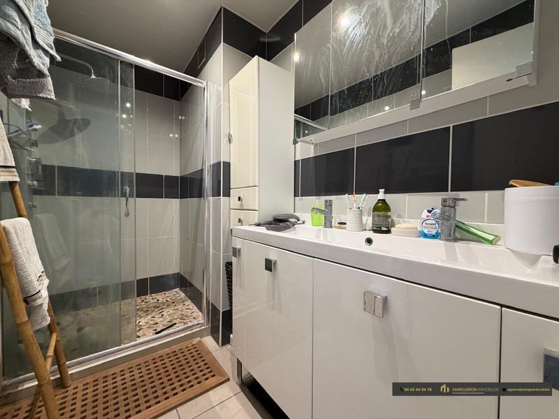 Appartement - 70 m² - 4 pièces