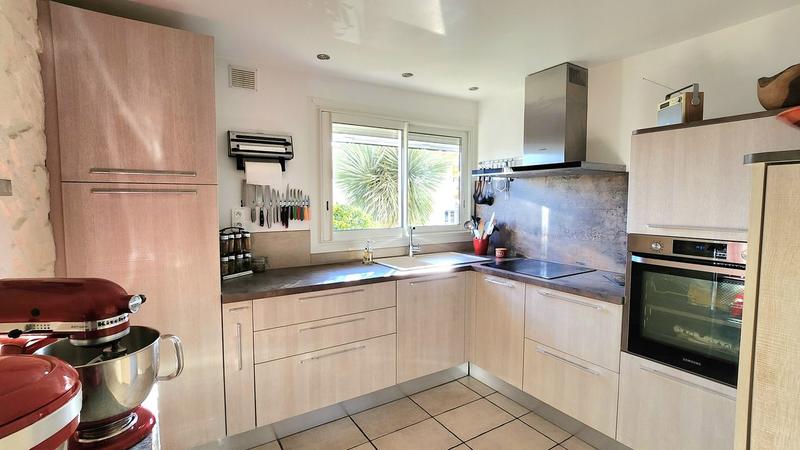 Maison - 80 m² - 4 pièces