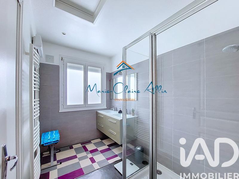 Maison - 109 m² - 6 pièces