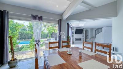 Maison - 187 m² - 7 pièces