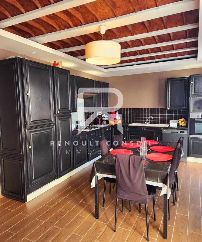 Maison de ville - 134 m² - 6 pièces