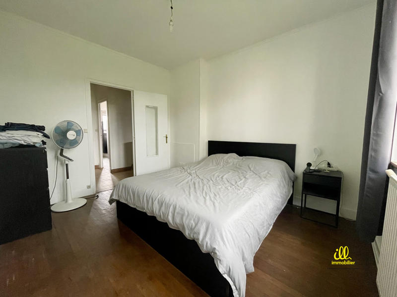 Appartement - 87 m² - 4 pièces