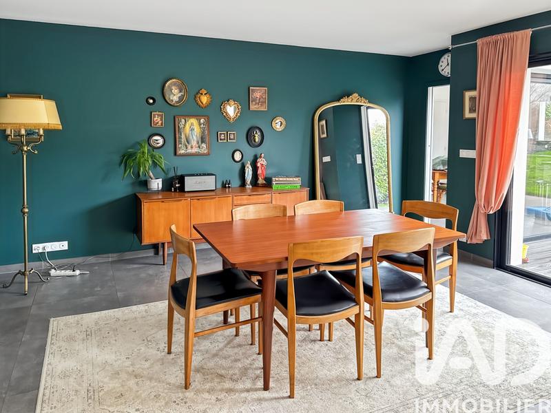 Maison - 162 m² - 6 pièces