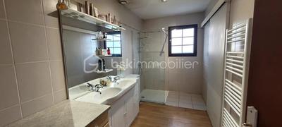 Maison - 87 m² - 4 pièces