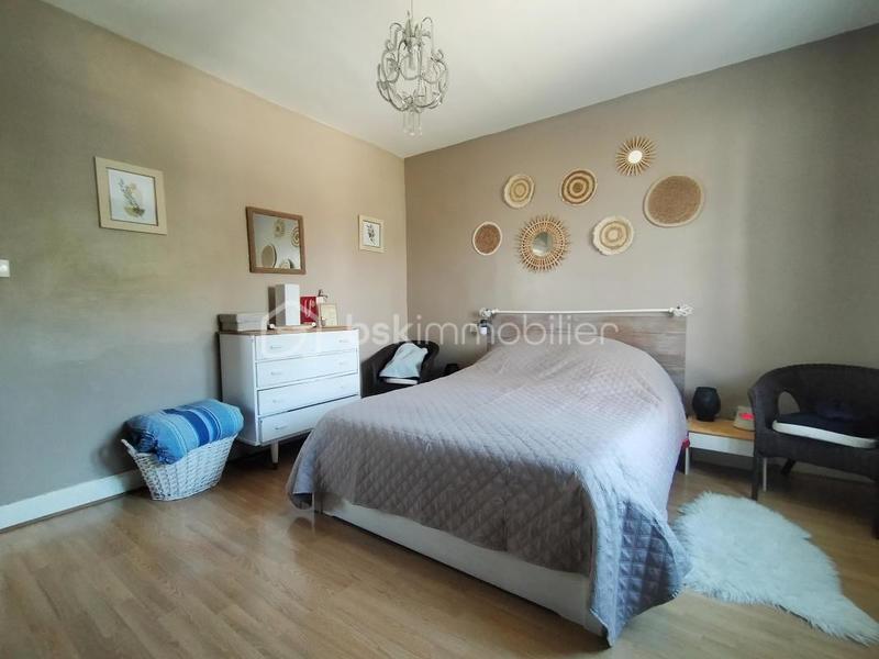 Maison - 139 m² - 7 pièces