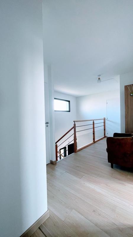 Maison - 168 m² - 7 pièces