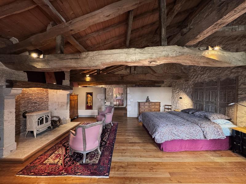 Maison - 321 m² - 10 pièces