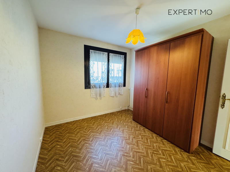 Appartement - 97 m² - 5 pièces