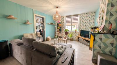 Maison - 151 m² - 7 pièces