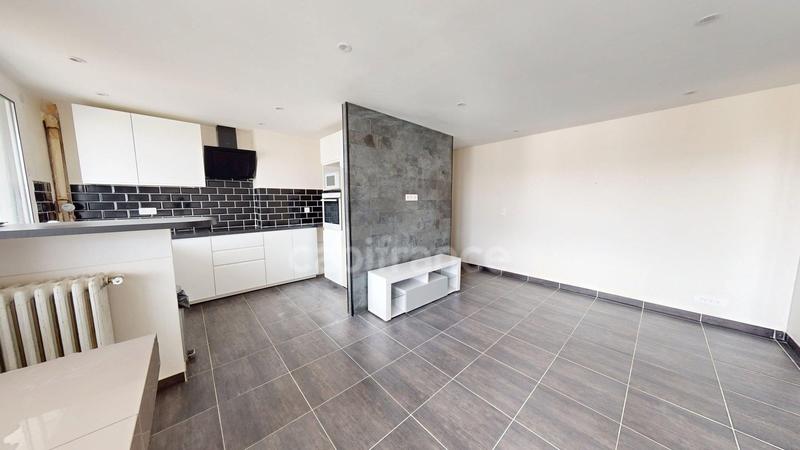 Appartement - 67 m² - 4 pièces