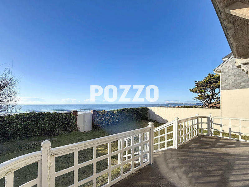 Maison - 170 m² - 10 pièces