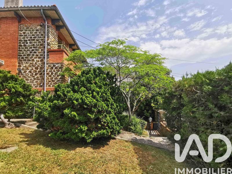 Maison - 140 m² - 7 pièces