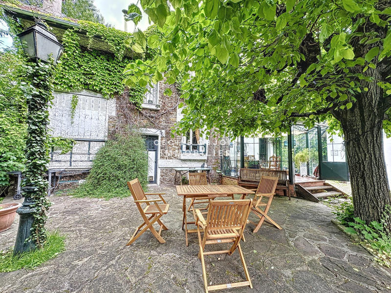 Maison - 141 m² - 6 pièces