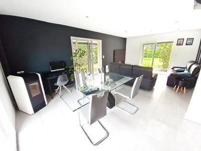 Maison - 106 m² - 4 pièces