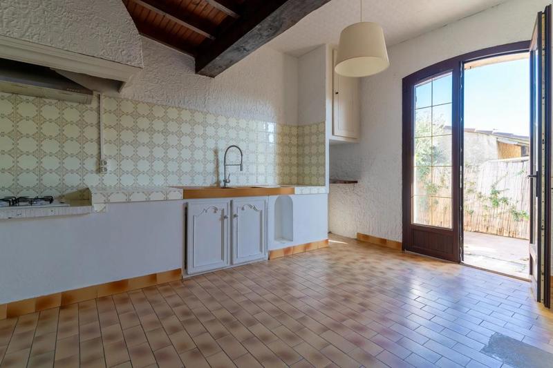 Maison - 328 m² - 9 pièces