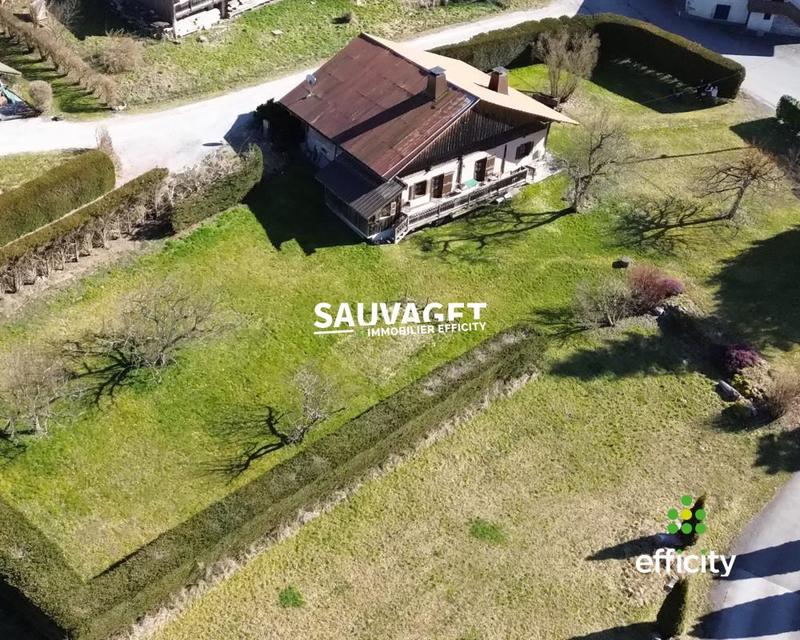 Châlet - 205 m² - 3 pièces