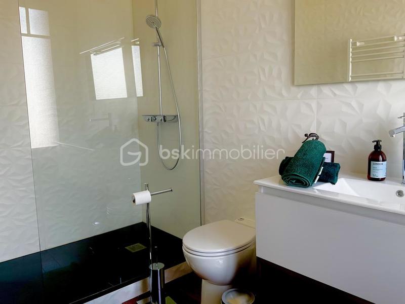 Maison de maîtres - 480 m² - 9 pièces