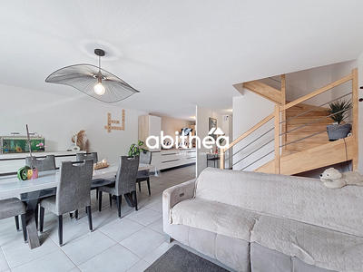 Maison - 82 m² - 4 pièces