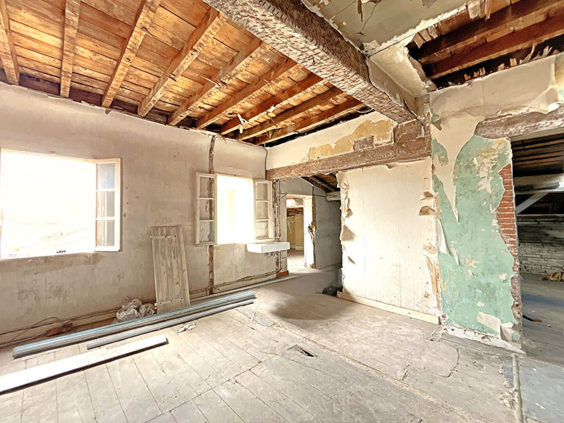 Appartement - 104 m² - 3 pièces