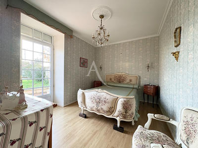 Maison - 147 m² - 6 pièces