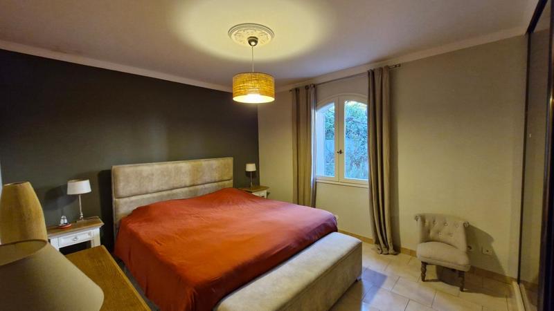 Maison - 138 m² - 5 pièces