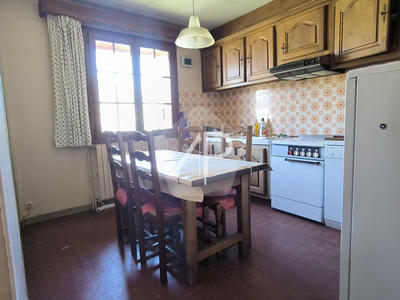 Maison - 155 m² - 8 pièces